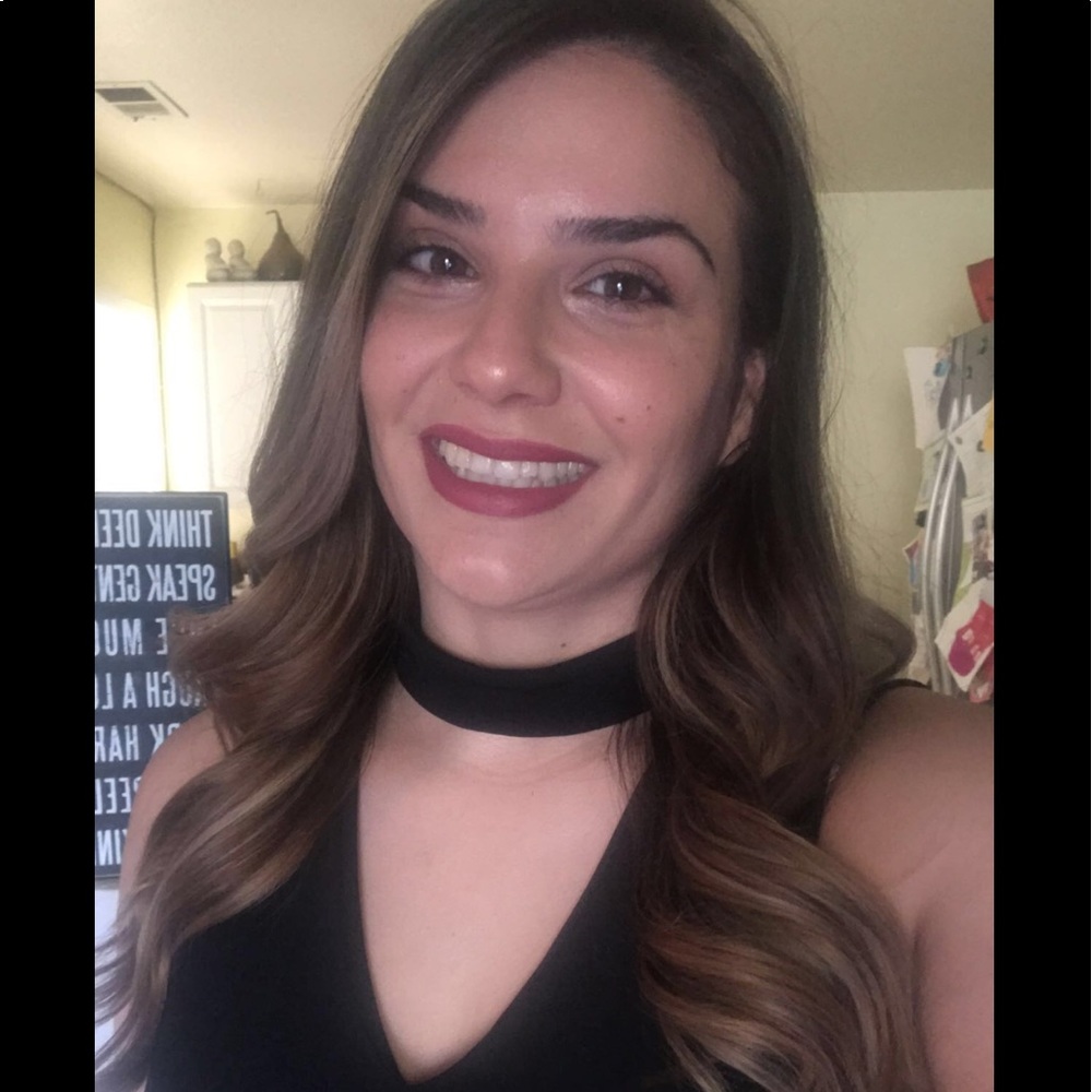 Meet your Posher, Maria